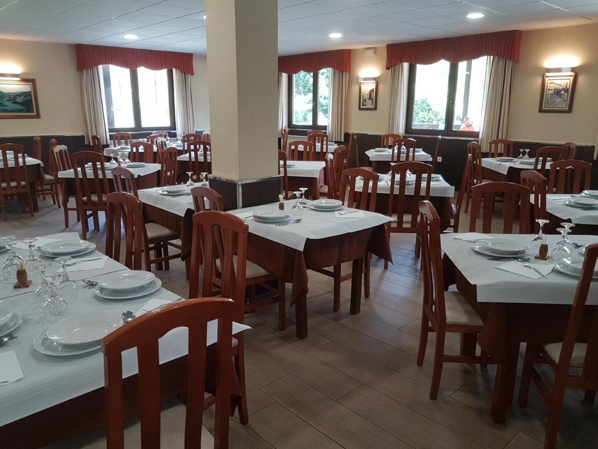 Отель Complejo O Pineiral A Fonsagrada Экстерьер фото